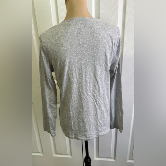 LOFT Heather Gray Tee with Vibrant Red Bow - Picture 4 of 6